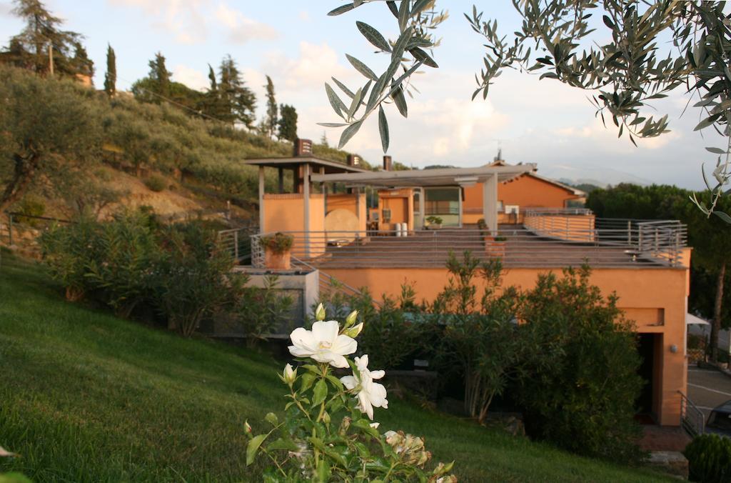Hotel Il Castellaccio Piccione Ngoại thất bức ảnh