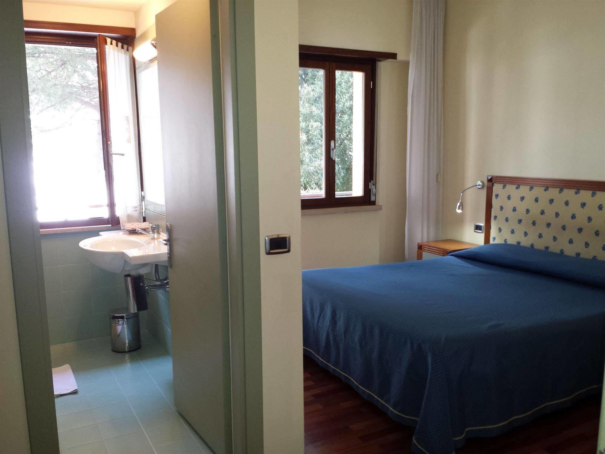 Hotel Il Castellaccio Piccione Ngoại thất bức ảnh
