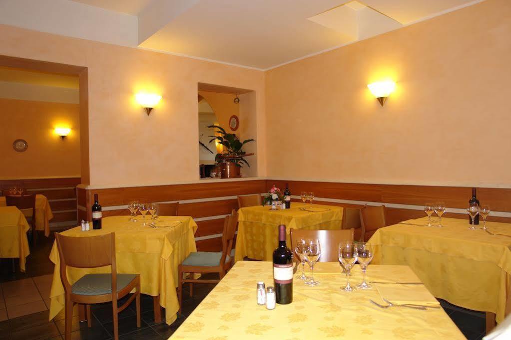 Hotel Il Castellaccio Piccione Ngoại thất bức ảnh