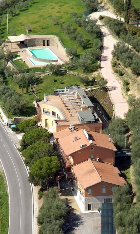 Hotel Il Castellaccio Piccione Ngoại thất bức ảnh
