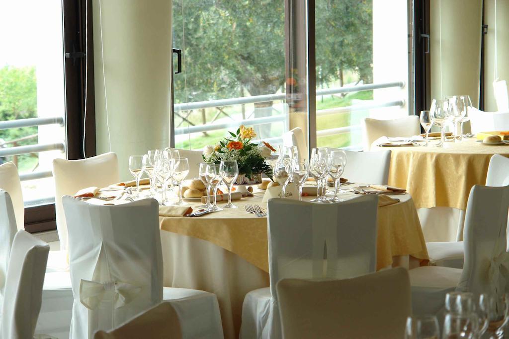 Hotel Il Castellaccio Piccione Ngoại thất bức ảnh